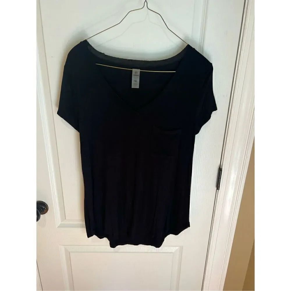 Mono b black shirt sleeve raw edge vintage style T-shirt with pocket